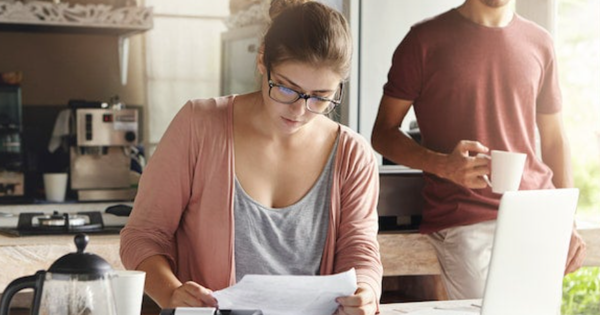 Familjet e Gjirokastrës dhe Kukësit me rritjen më të madhe të shpenzimeve mujore, si ka ndikuar vala e emigracionit