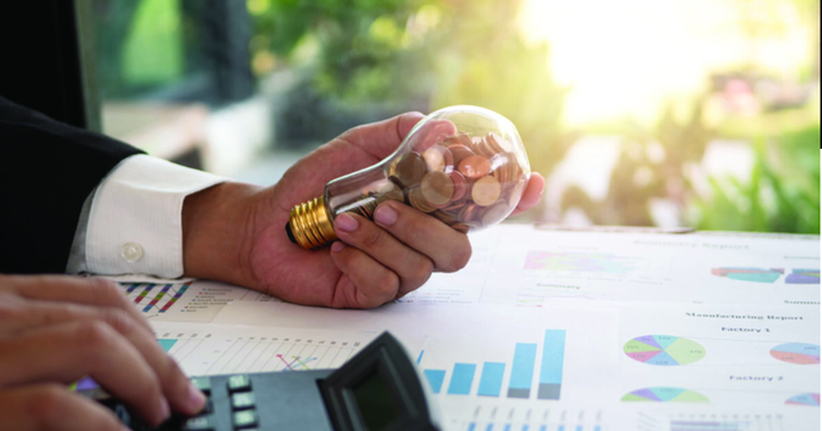 Rreth 3 mln fatura energjie të papaguara në kohë, shqiptarët paguan 6.5 mln euro kamatëvonesë