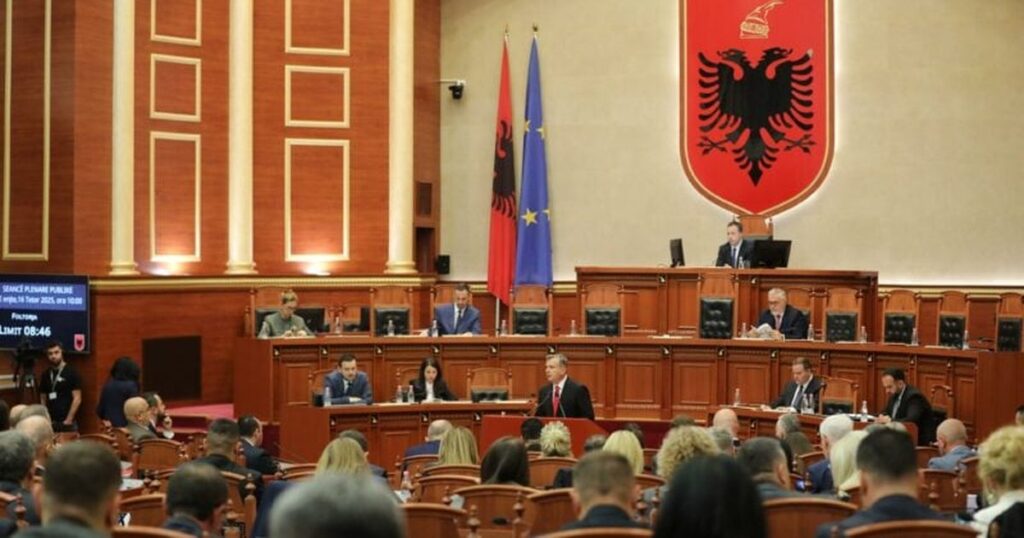 Nuk ka mocion me debat për programin qeverisës, PS rrëzon kërkesën e opozitës