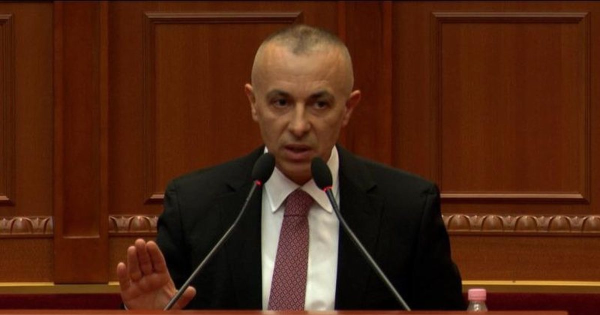 ‘S’kam qejf të ma zini emrin në gojë’, Arjan Ndoja del kundër të tijve: Nuk do më shihni duke i rënë tavolinës