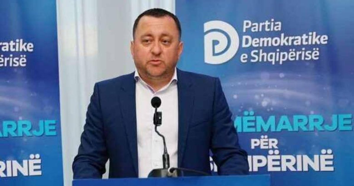 Përçahet opozita në Vlorë / Anëtari i Këshillit Bashkiak të PD-së kandidon i pavarur: Nuk dua të shoh demokratët pa dinjitet