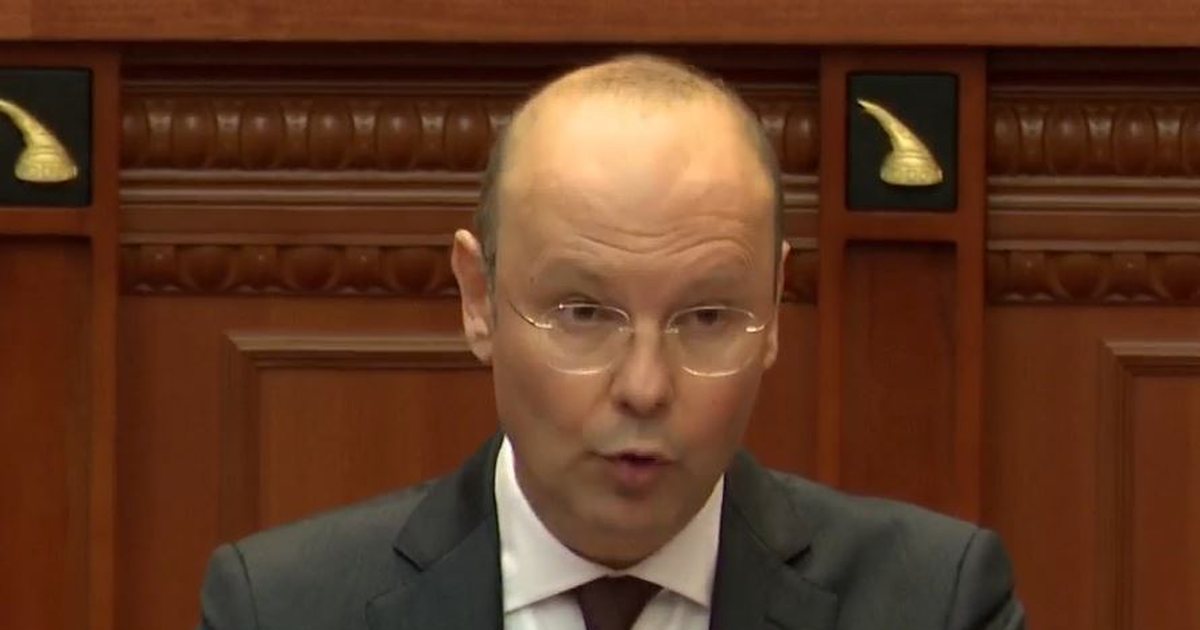 Kërkesa për shkarkimin e Peleshit, Kaso: Ik përpara votimit, zgjidh dinjitetin dhe jo partinë