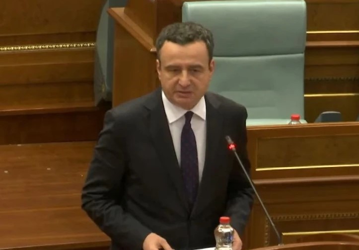 Nuk siguroi shumicën e votave për formimin e kabinetit, Albin Kurti: Vazhdojmë si qeveri në detyrë drejt zgjedhjeve të reja parlamentare