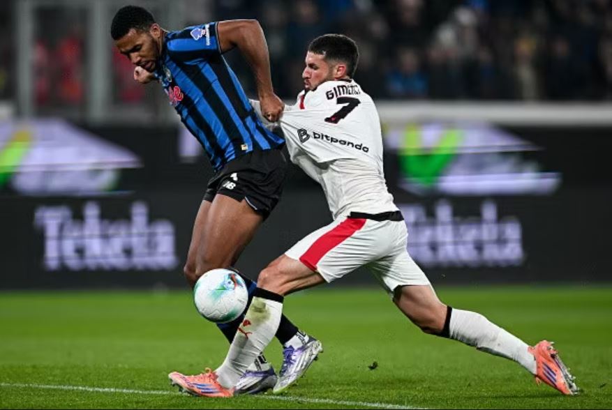 Milani i Allegrit në pritje, “rikthimi” i kuqezinjve drejt majës ende pezull