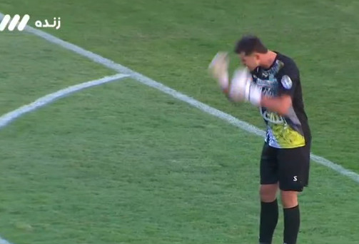 VIDEO/ Të gjithë po festonin, portieri shpërthen keq pas golit të radhës nga Jasir Asani