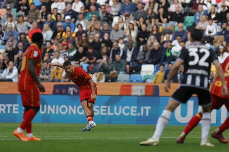 FOTO/ I rreshtuar përkrah Modriç, mesfushori i Kombëtares zgjidhet në formacionin e javës në Serinë A