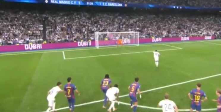 LIVE REAL MADRID-BARCELONA/ Start dramatik i pjesës së dytë, Mbape humb penalltinë e kontestuar (VIDEO)