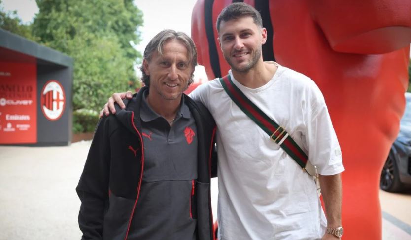 Transferimi i Modriç te Milani, Santi Himenez zbulon surprizën e kroatit: Në vend që të këndonte, na bleu…