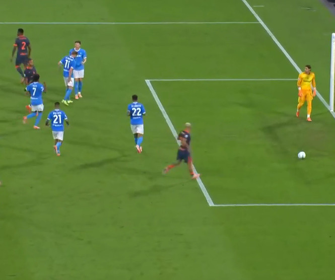 LIVE NAPOLI-INTER/ Di Lorenco fiton penallti dhe De Bryjne e kthen në gol, mbyllet pjesa e parë në stadiumin “Maradona” (VIDEO)