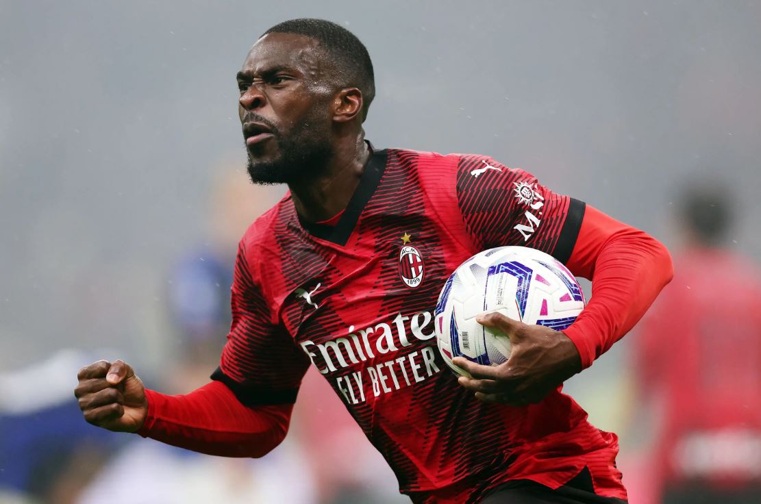 Milani përgatitet për Atalantën, Tomori rikthehet në formacion