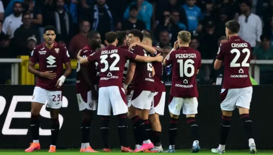 VIDEO/ Asllani i bën nder Interit, Torino e tij mund Napolin falë golit që nuk u festua