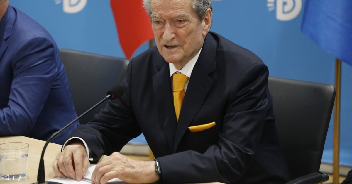 “Nuk e pranoj kurrë”! Berisha sulmon sërish Gonzaton: Çon në BE informacione të pavërteta