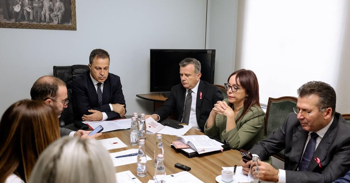 Debate në konferencën e kryetarëve, Gjekmarkaj: Përjashtimi i Berishës i paprecedent, foli në mëngjes, Toni Gogu u nxeh në darkë