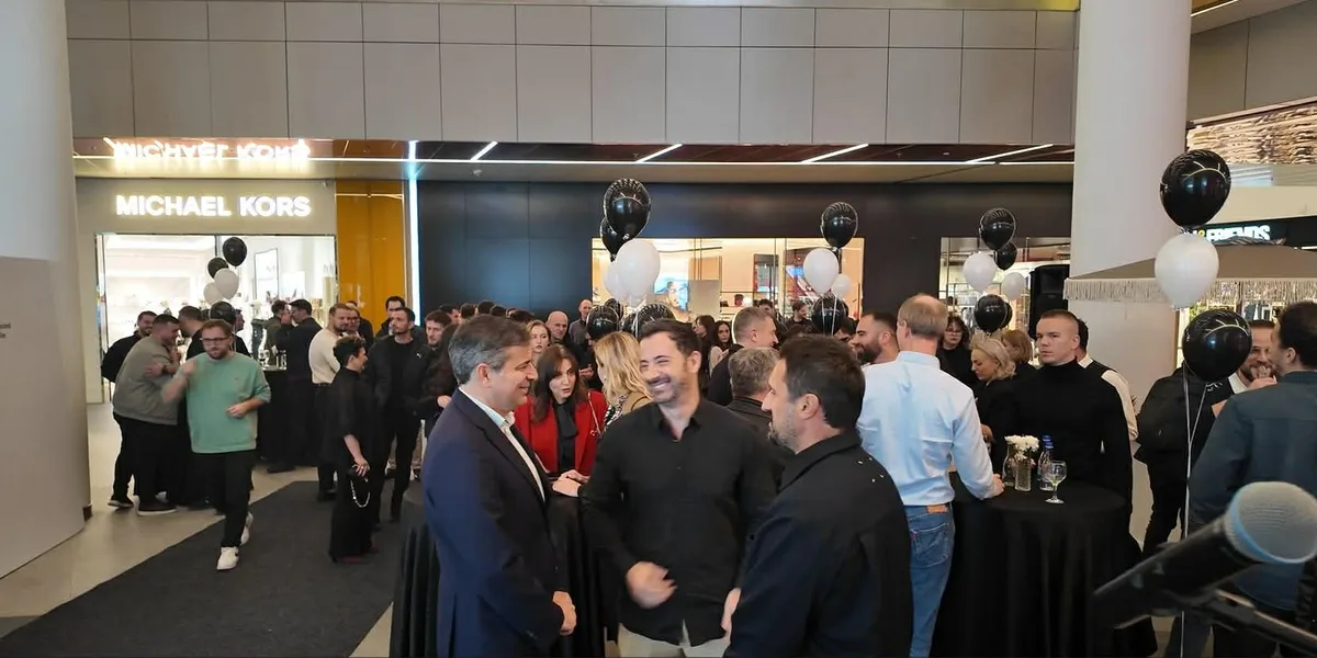 Hapet zyrtarisht iGjirafa | Apple Authorized Reseller në Prishtina Mall