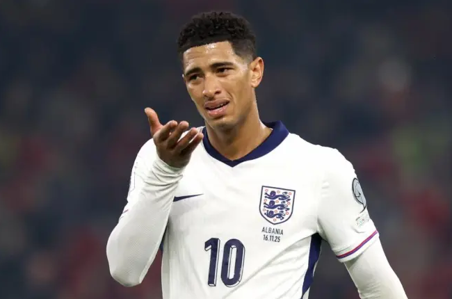 E zgjodhën si më të mirin e ndeshjes, por tifozët e Anglisë dalin kundër vendimit të Bellingam ndaj Shqipërisë