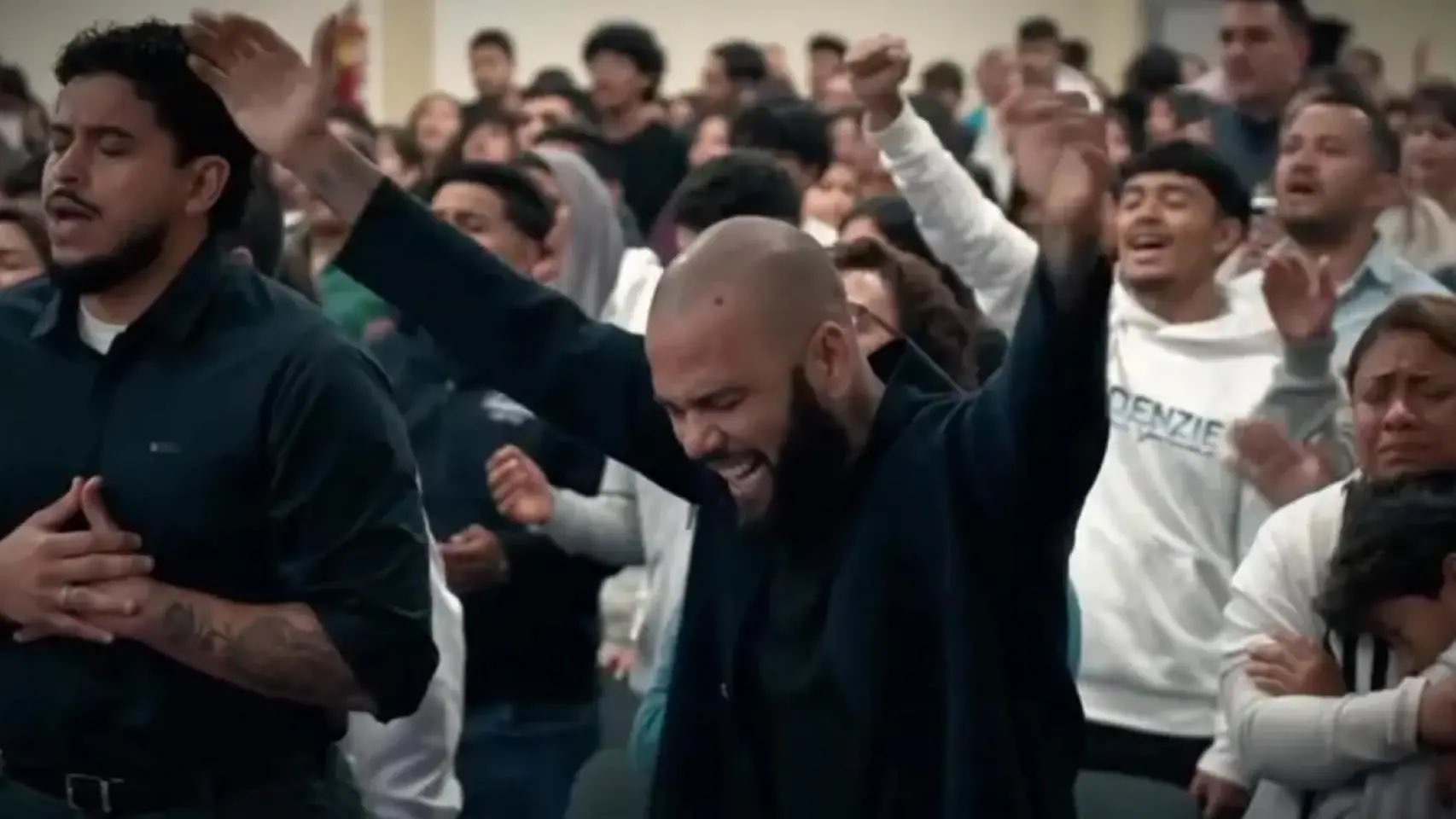 VIDEO/ Nga përdhunues në predikues, Dani Alvesh i përkushtohet totalisht Zotit: Duhet të keni besim, unë jam prova më e mirë