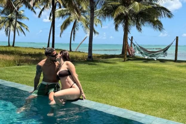 Nuk grumbullohet nga Ançeloti, mesfushori brazilian “ngushëllohet” nga partnerja me skena të nxehta