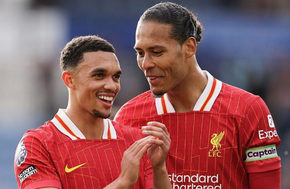 Anglezi rikthehet me Realin si armik, Van Dajk për Arnold: Sot është rival