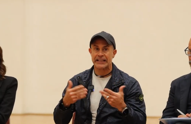 “Qaja 5 minuta para se të flija”, Silvinjo tregon çfarë kërkon nga ekipi i Kombëtares: Nuk luan mirë të dielën se…