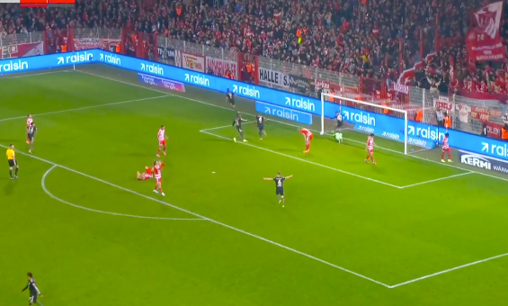 VIDEO/ Goli në minutën e 93-të nuk mjafton, përfundon ecuria perfekte e Bajern Mynih. Portieri shqiptar pëson 6 gola në Bundesligë