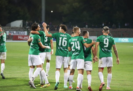 Dhunë e pashembullt nga tifozët, terrorizohet klubi i futbollistit shqiptar pas humbjes në Itali