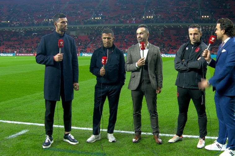 “Këto 3 vite e kemi dërguar Shqipërinë në Europian dhe jemi tani në play off”, Bulku: Broja në stol? Të gjithë lojtarët janë të rëndësishëm…