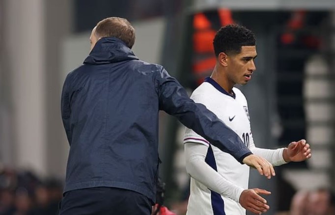 Anglia largohet me probleme nga Tirana, Tuhel paralajmëron Bellingam: Vendimet duhen pranuar, nuk i ndryshoj vetëm se dikush tund krahët