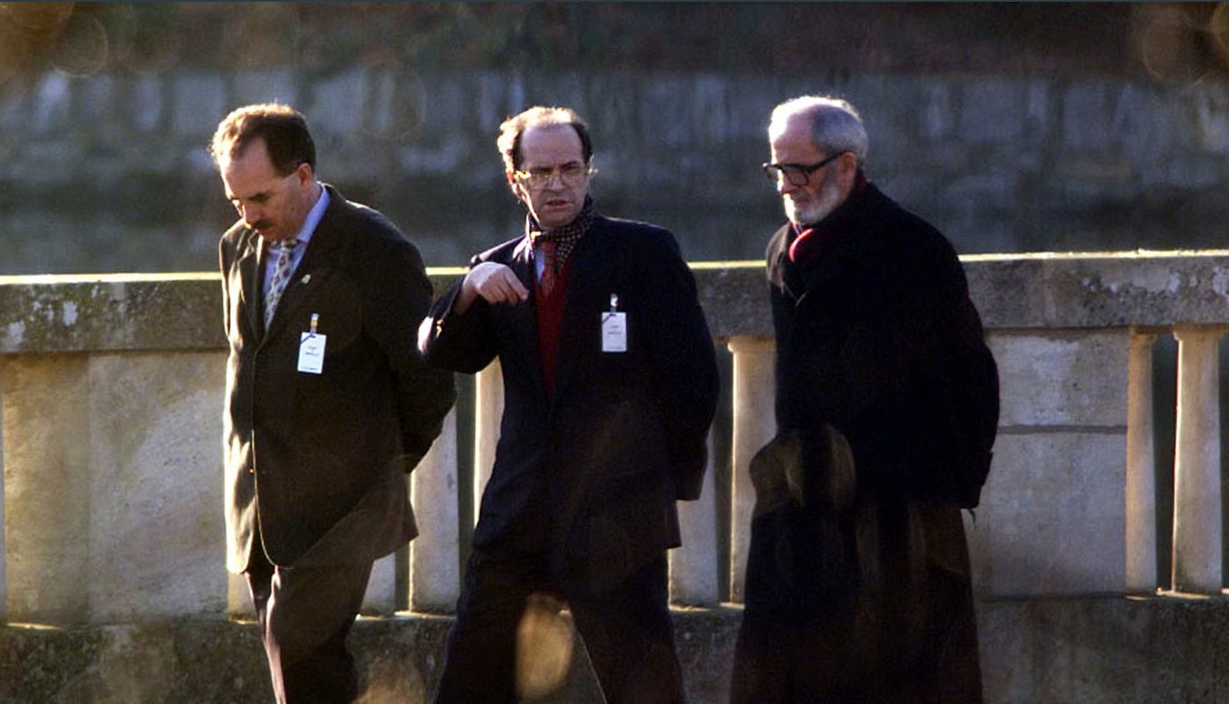 Analiza e REL: Rambujeja dhe Vjena krijuan shtetin, pse Brukseli nuk e normalizoi? Rreziku i marrëdhënieve Kosovë-Serbi