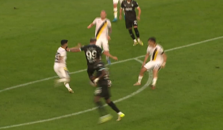 VIDEO/ Silvinjo e ka harruar, sulmuesi më në formë i Shqipërisë realizon dopietë në Turqi