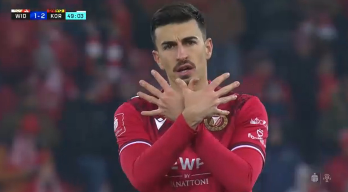 VIDEO/ “Paradhënie” për play-off të Botërorit, Juljan Shehu shënon dhe feston me shqiponjë në Poloni