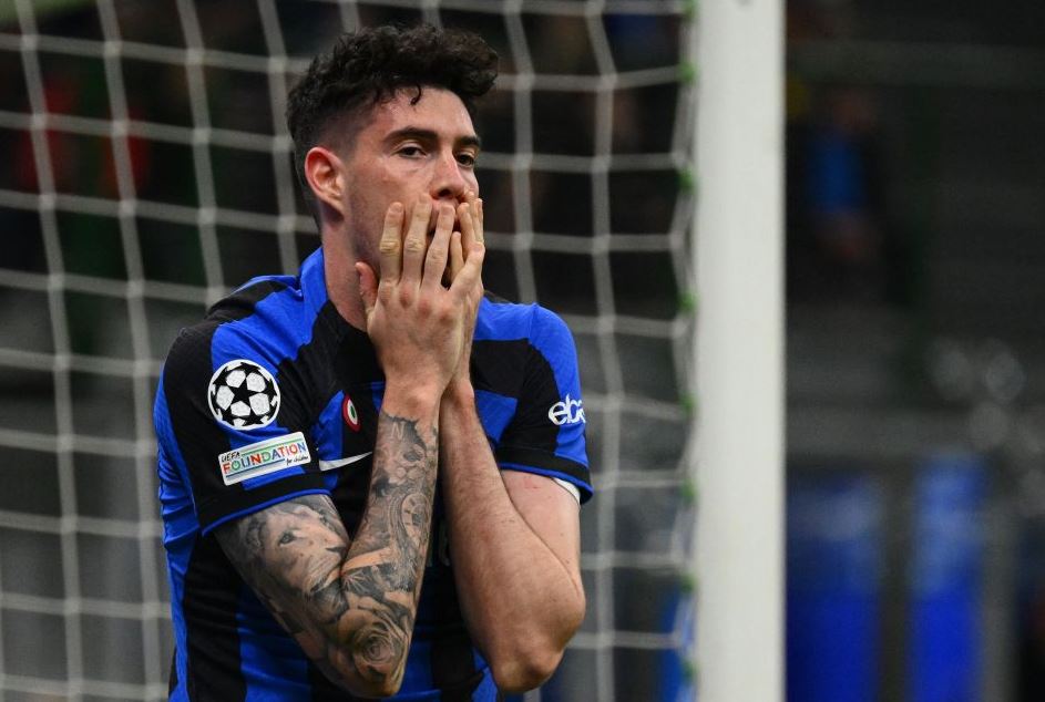 E bujshme/ Liverpuli në krizë, të kuqtë bëjnë gati ofertën e majme për një nga lojtarët më të paguar të Interit