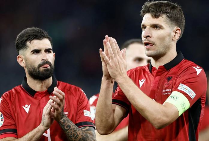 Berat Gjimshiti si Igli Tare, objektivi i radhës i kapitenit është të arrijë Andi Lilën