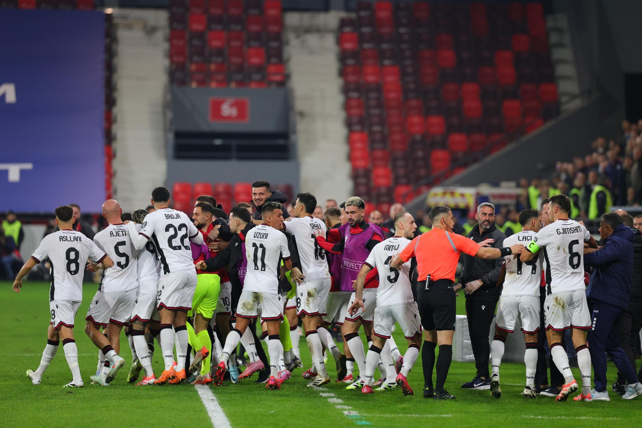 Notat sipas “Sofa Score”/ Aliji më lartë se Broja, ja lojtarët e Kombëtares që shkëlqyen në kualifikueset e Botërorit