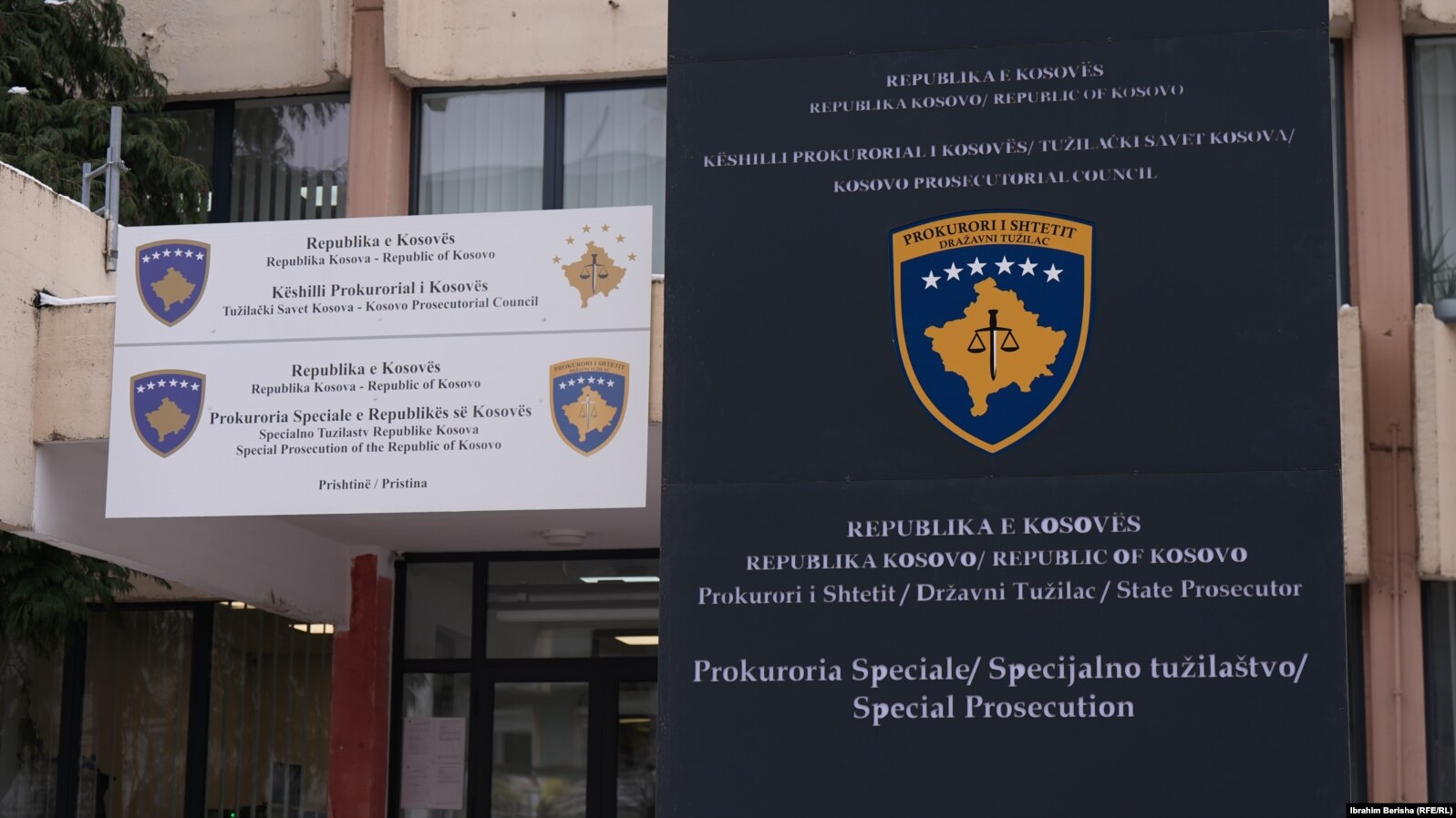 Tentativa për vrasjen e një zyrtari të BE-së në Gjakovë, Prokuroria Speciale e Kosovës nis hetimet për ngjarjen