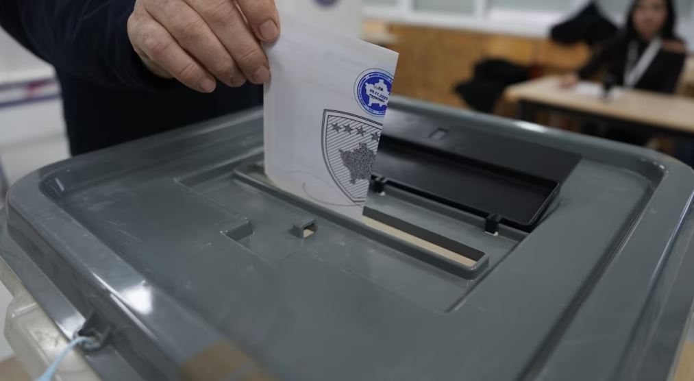 Paneli Zgjedhor i Ankesave në Kosovë hedh poshtë kërkesën e PDK-së për rivotim në Mitrovicën e Jugut!