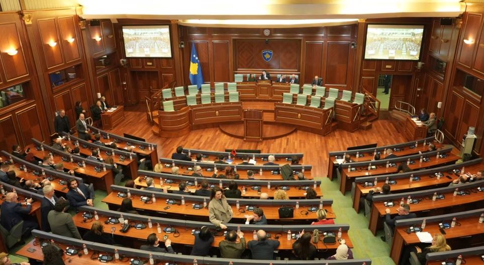 Kosova drejt zgjedhjeve të jashtëzakonshme! Analiza e REL: Dështimi për votimin e Qeverisë së re, degradim i skajshëm politik?