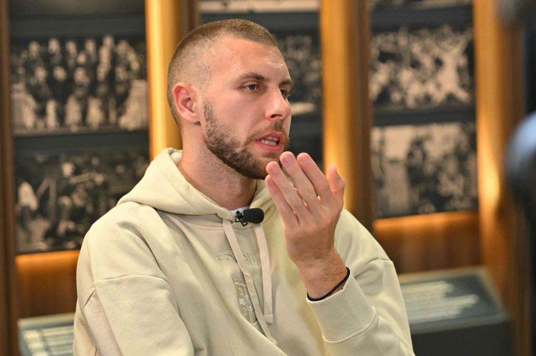 “Nuk do ishim këtu nëse nuk besonim se mund të mposhtim Anglinë”, Pavloviç mendon se Serbia do të kalojë Shqipërinë: Shanset janë!