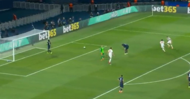 VIDEO/ Luis Diaz bëhet “engjëll dhe djall”, Bajerni merr fitore dramatike në fushën e PSG-së