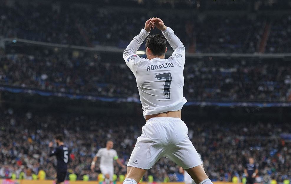 Karriera e artë e Ronaldos, CR7 është 48 gola nga rekordi magjik 1000