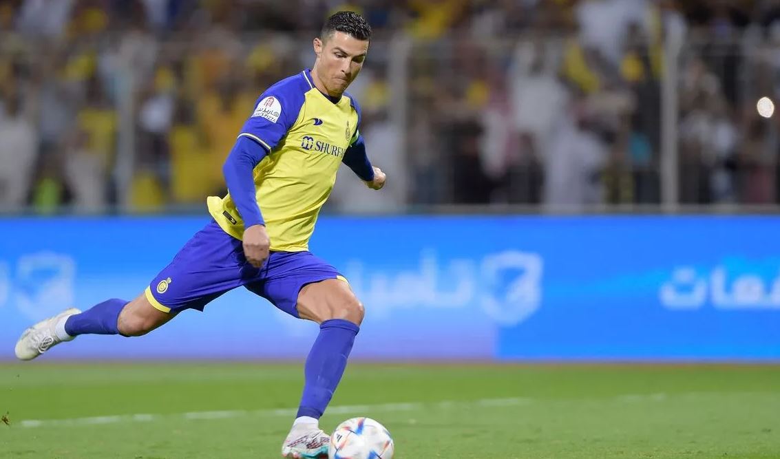 CR7 vazhdon të habisë, shënuesi i pestë me të majtën