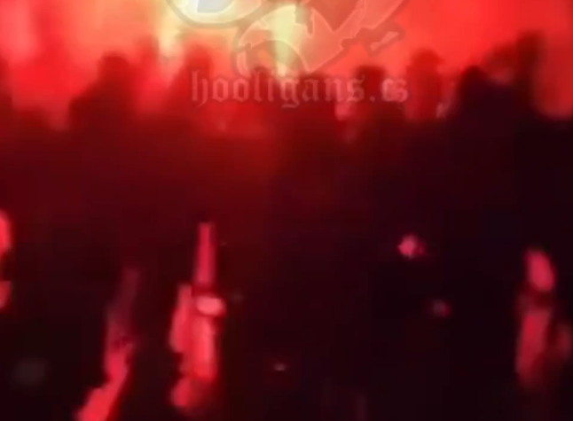 VIDEO/ Sherr masiv mes dy tifozerive, spanjollët dhe polakët përplasen para ndeshjes së Europës