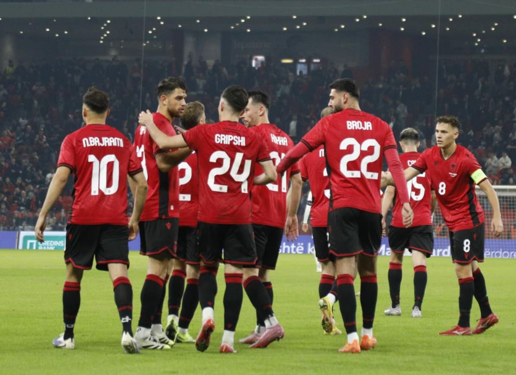 Italia e zhgënjyer, FIFA lë në “ajër” edhe Shqipërinë që mund të përfitojë! Skenari që po trazon rrjetin para Botërorit