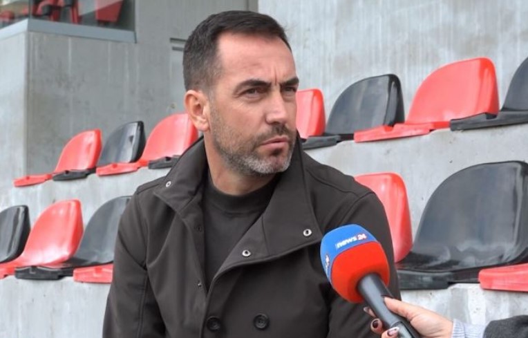 “Dukës duhet t’i japim të drejtë për gjithçka”, Tefik Osmani analizon shortin e Botërorit: Mund të ishte më keq, Silvinjon e mbajnë në punë rezultatet