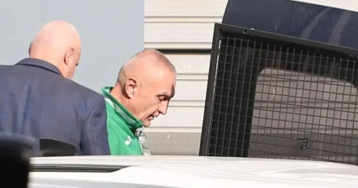 Meta me fjalët e Veliajt, kërkesë GJKKO: Mos më mbani në kafaz, s’do marr pjesë në seancë