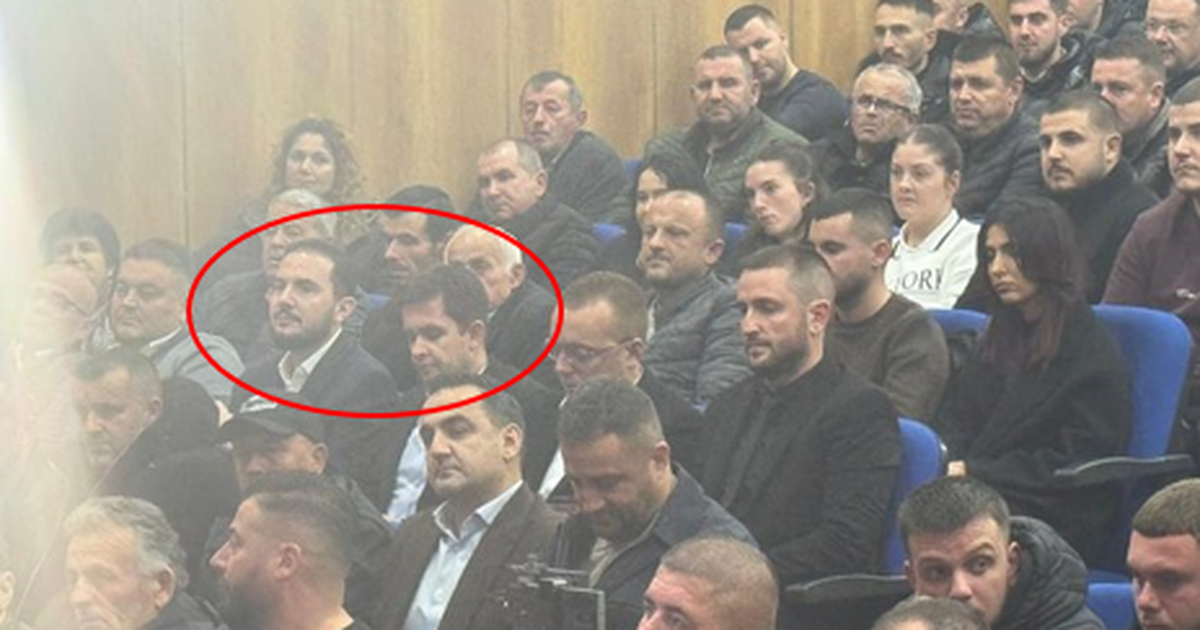‘Zgjimi i PD’! Salianji mban ‘foltoren’ në Durrës, Alimehmeti i bashkohet