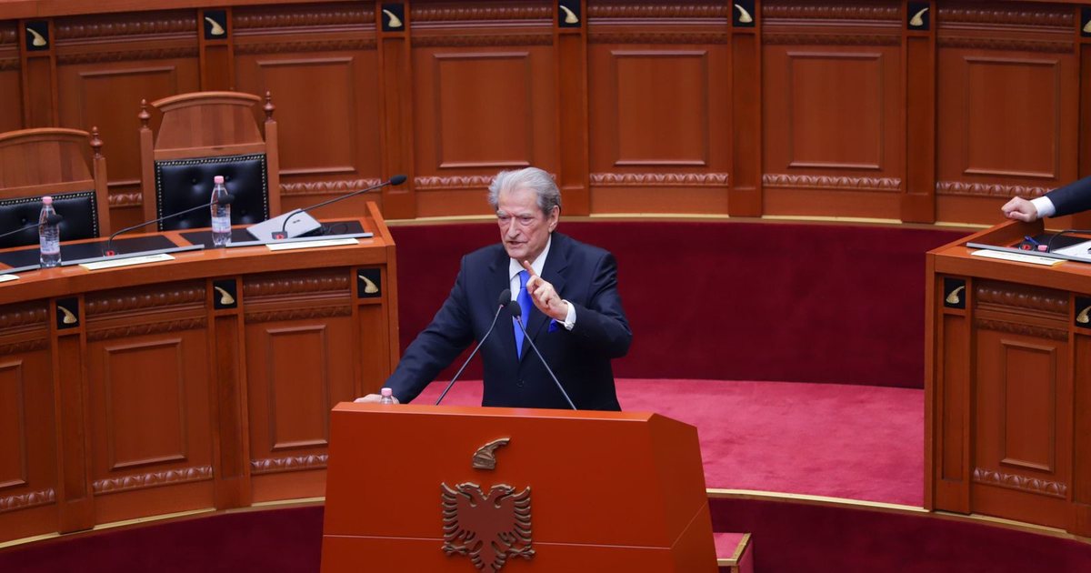 PD kërkon heqjen e Endri Shabanit nga lista për Avokatin e Popullit: Mbështesim Adriana Kalanë ose Besim Ndregjonin