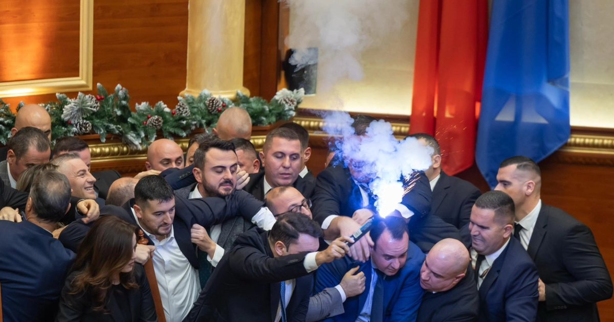 I vunë ‘flakën’ Kuvendit, a do të jenë deputetët e PD në Këshillin e Mandateve për “Ballukun”