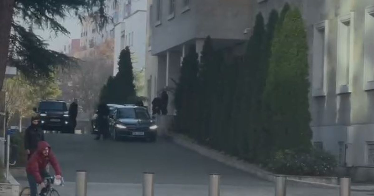 SPAK kërkon ‘kokën’ e Ballukut, Rama mbërrin në zyrë. Socialistët pa vendim për imunitetin e zv.kryeministres