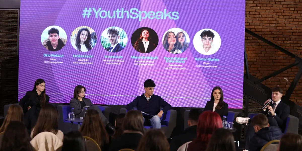 Nga shkollat tek komunitetet gjithëpërfshirëse: Projekti YESS fuqizoi të rinjtë në ndërtimin e marrëdhënieve, dialogut dhe paqes