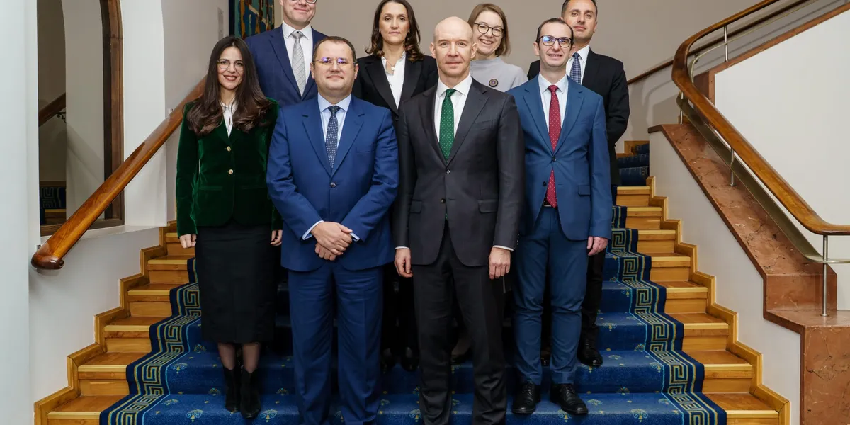 Guvernatori Ismaili prezanton zhvillimet ekonomike të Kosovës në Bankën Qendrore të Estonisë